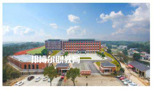 成都鐵路工程學校2021年招生錄取分數(shù)線