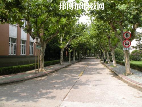滎經(jīng)縣職業(yè)高級(jí)中學(xué)2021年招生錄取分?jǐn)?shù)線(xiàn)