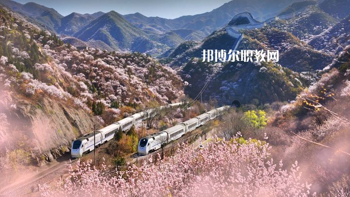 洛陽(yáng)商業(yè)職業(yè)中等專業(yè)學(xué)校怎么樣、好不好