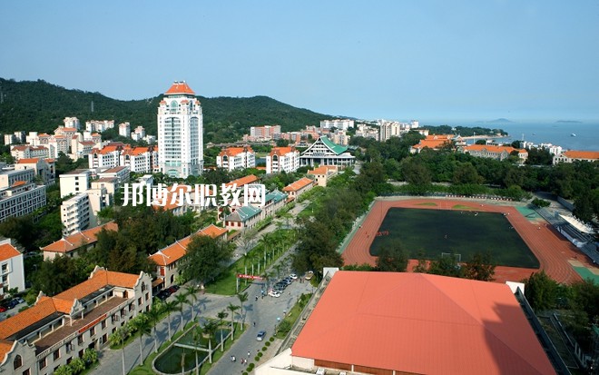 四川2021年高中畢業(yè)讀中專(zhuān)學(xué)校好嗎