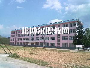 耿馬縣職教中心2021年學(xué)費(fèi)、收費(fèi)多少