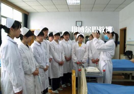 四川蜀都衛(wèi)生學(xué)校怎么樣、好不好