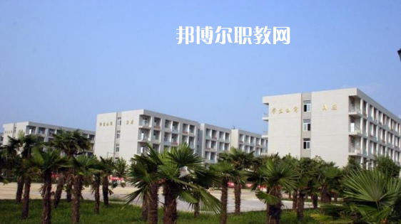 云南夏蒙衛(wèi)生學(xué)校2021年報名條件、招生要求、招生對象