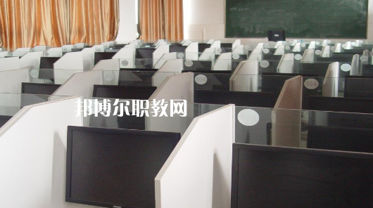 臨泉縣靖波信息技術(shù)學校2021年招生辦聯(lián)系電話 