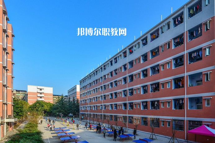 秦皇島市燕海科技職業(yè)學(xué)校2022年報(bào)名條件、招生要求、招生對象