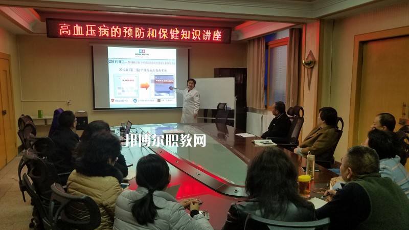 西安鐵路高級技工學(xué)校2022年報名條件、招生要求、招生對象