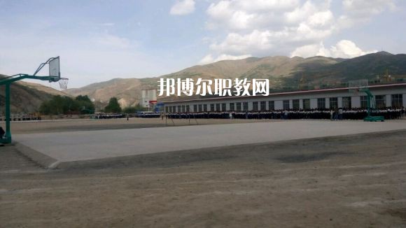岷縣職業(yè)中等專業(yè)學(xué)校2022年學(xué)費(fèi)，收費(fèi)多少