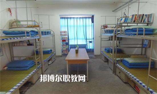 定西工貿(mào)中等專(zhuān)業(yè)學(xué)校2022年宿舍條件