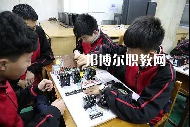 咸陽中鐵工程職業(yè)技術學校2022年報名條件、招生要求、招生對象