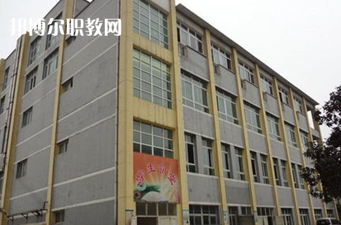 貴陽白云區(qū)職業(yè)技術(shù)學(xué)校2022年報名條件、招生要求、招生對象