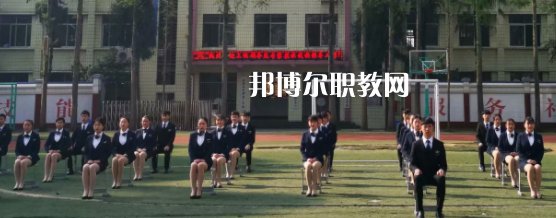 成都恒輝技工學(xué)校2022年報(bào)名條件、招生要求、招生對(duì)象