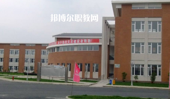 四川什邡職業(yè)中專學(xué)校2022年報(bào)名條件、招生要求、招生對(duì)象