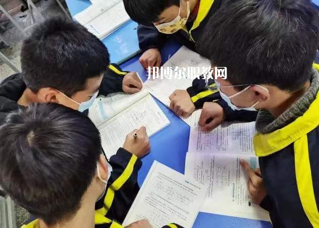 徐州機電技師學(xué)院2022年學(xué)費、收費多少