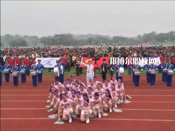長安汽車(集團(tuán))有限責(zé)任公司技工學(xué)校2022年學(xué)費、收費多少