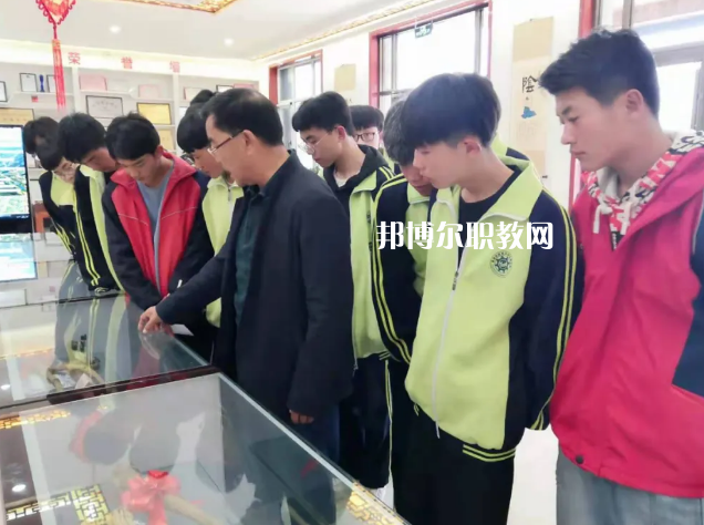 渭源縣職業(yè)中等專業(yè)學校2022年招生辦聯系電話