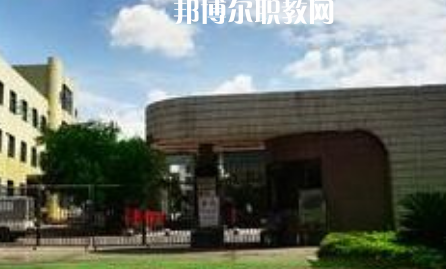 西昌第一職業(yè)技術(shù)中學(xué)2022年報(bào)名條件、招生要求、招生對象