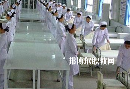 甘肅省中醫(yī)學(xué)校2022年報(bào)名條件、招生要求、招生對(duì)象