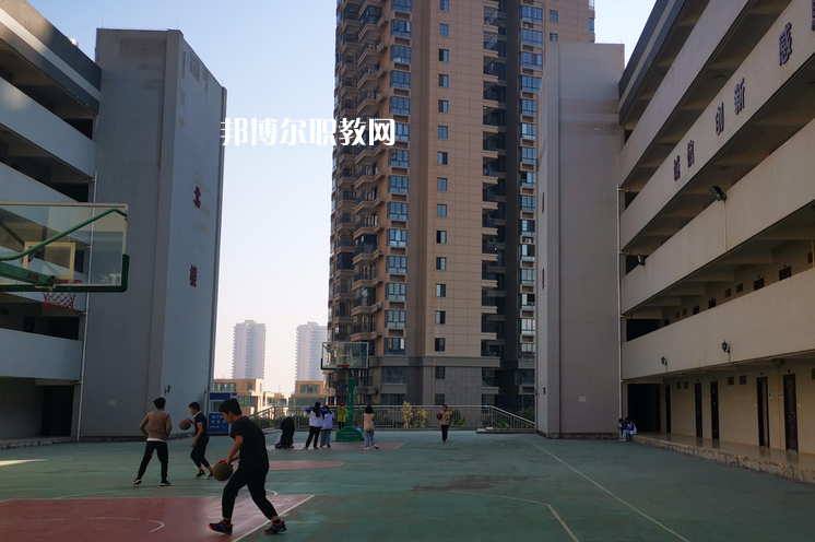 南寧賽口職業(yè)技術(shù)學(xué)校2022年學(xué)費(fèi)、收費(fèi)多少