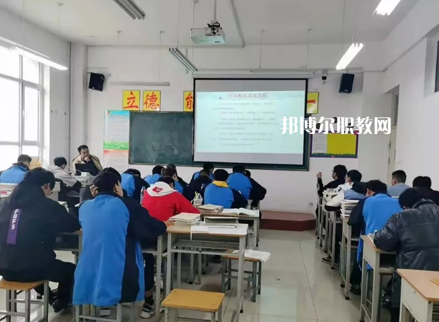 甘肅省水利水電學(xué)校2022年招生錄取分?jǐn)?shù)線(xiàn)