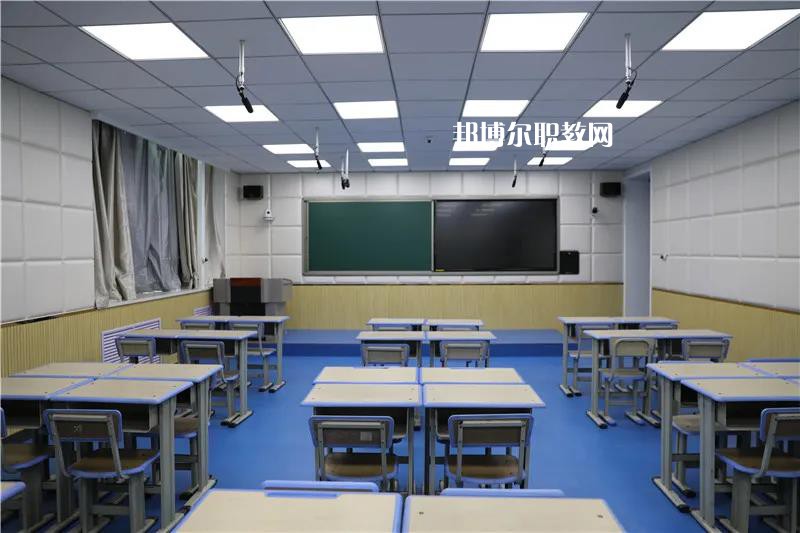 天水衛(wèi)生學校2022年學費、收費多少