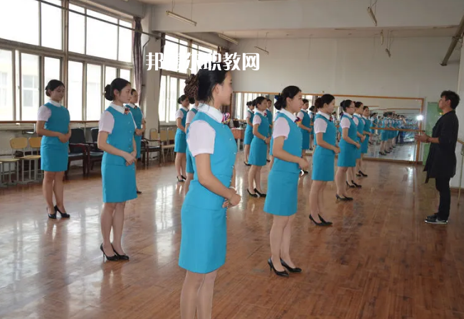 廊坊華航航空學(xué)校2022年報(bào)名條件、招生要求、招生對象