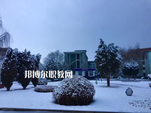 蘭州園藝學(xué)校2022年學(xué)費、收費多少