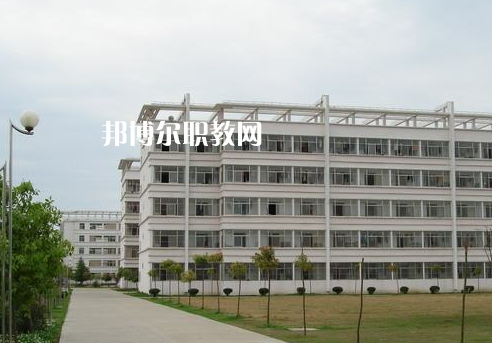 江蘇建湖中等專業(yè)學(xué)校2022年報名條件、招生要求、招生對象