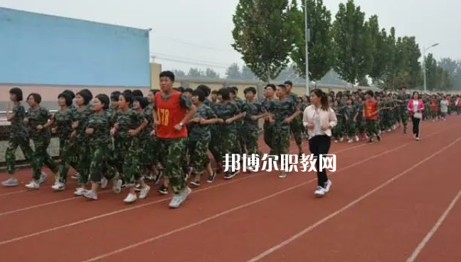 云龍縣民族職業(yè)高級中學(xué)學(xué)校2022年學(xué)費、收費多少
