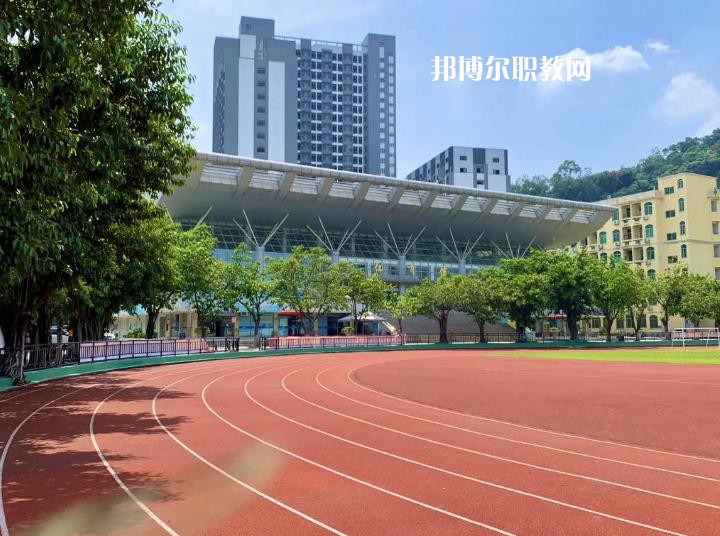 隴川職業(yè)高級中學(xué)2022年學(xué)費(fèi)、收費(fèi)多少