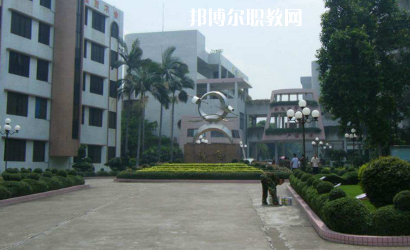 佛山市南海區(qū)衛(wèi)生職業(yè)技術(shù)學校2022年有哪些專業(yè)