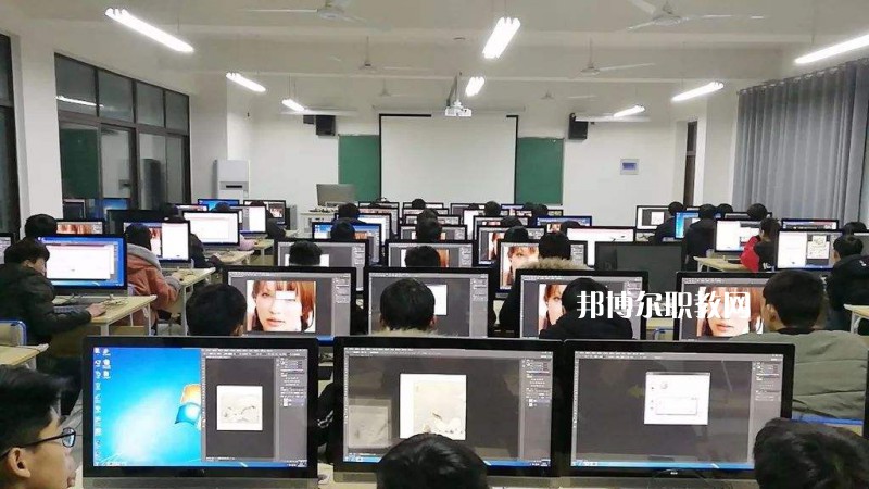 河北交通電視中等專業(yè)學校2022年學費、收費多少
