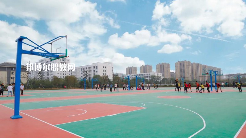 揚(yáng)州高等職業(yè)技術(shù)學(xué)校2022年報(bào)名條件、招生要求、招生對(duì)象