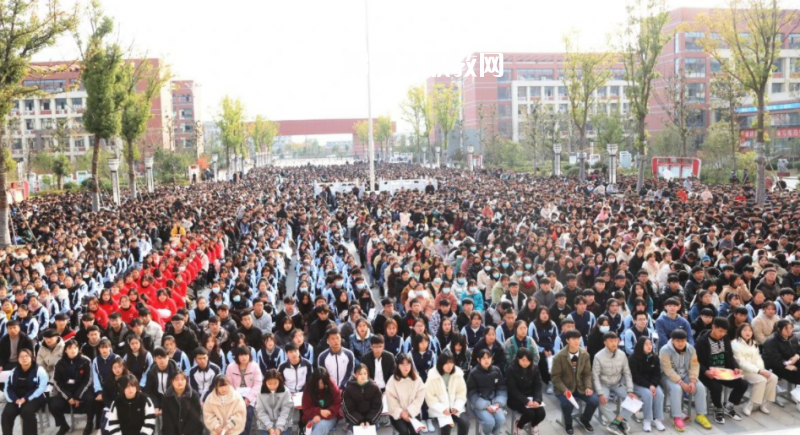 靈璧高級職業(yè)技術(shù)學(xué)校2022年報(bào)名條件、招生要求、招生對象