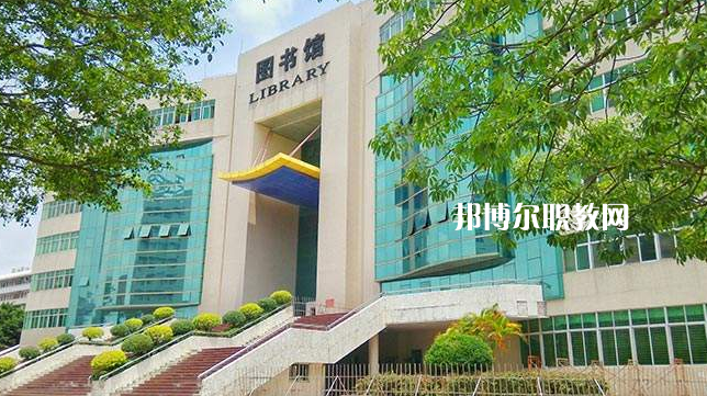 廣東石油化工職業(yè)技術(shù)學(xué)校2022年報名條件、招生要求、招生對象