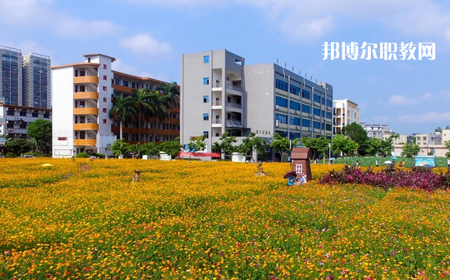 廣西欽州農(nóng)業(yè)學(xué)校2022年報(bào)名條件、招生要求、招生對(duì)象
