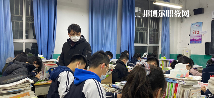滄州工貿學校2022年報名條件、招生要求、招生對象