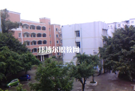 四川省隆昌縣城關(guān)職業(yè)中學(xué)2022年報(bào)名條件、招生要求、招生對象