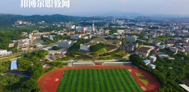 廣東省梅州市衛(wèi)生職業(yè)技術(shù)學(xué)校2022年報(bào)名條件、招生要求、招生對(duì)象