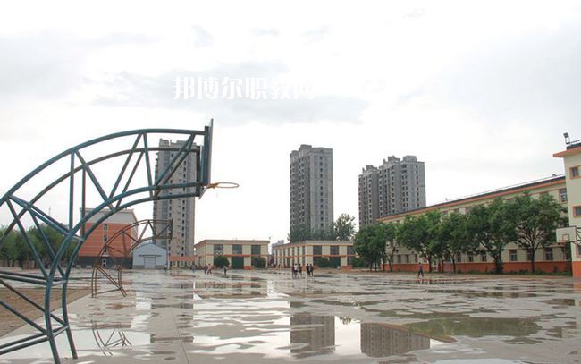 華北工業(yè)學(xué)校2022年報名條件、招生要求、招生對象