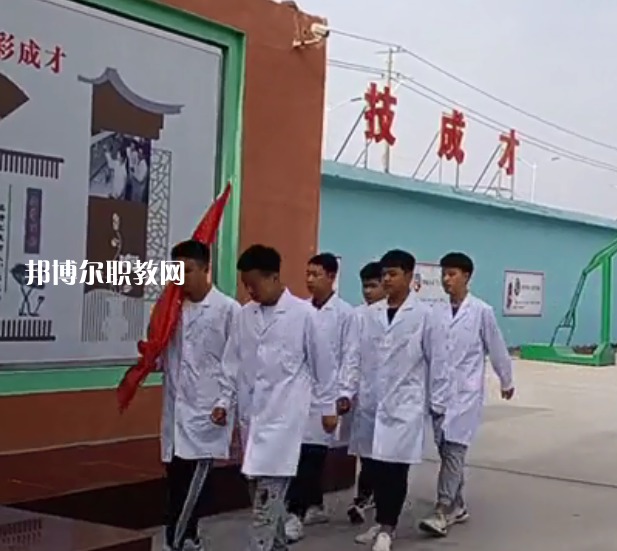 邢臺(tái)英才醫(yī)學(xué)中等專業(yè)學(xué)校2022年報(bào)名條件、招生要求、招生對(duì)象