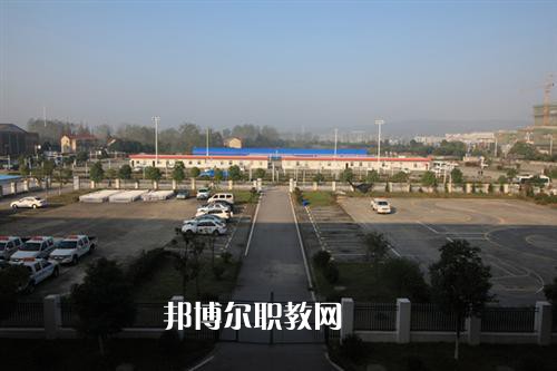 安徽滁州技師學(xué)院2022年報名條件、招生要求、招生對象