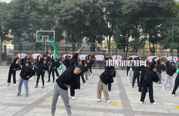 廣西機(jī)電工業(yè)學(xué)校怎么樣、好不好