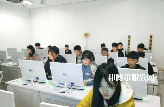 石家莊工業(yè)中等專業(yè)學(xué)校2022年報(bào)名條件、招生要求、招生對(duì)象