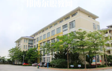 揭陽衛(wèi)生學校2022年招生辦聯系電話