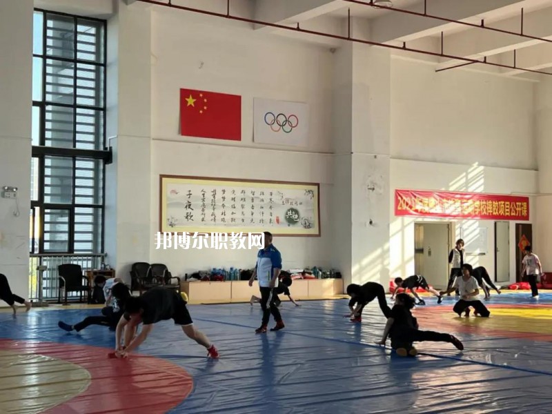佛山體育運動學(xué)校2022年報名條件、招生要求、招生對象