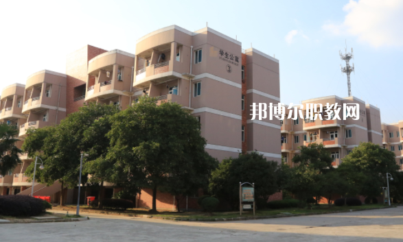 文山農(nóng)業(yè)學(xué)校2022年學(xué)費(fèi)、收費(fèi)多少