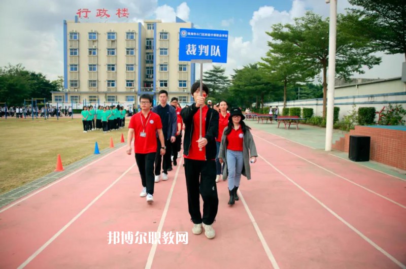 云南經(jīng)貿(mào)管理學(xué)校2022年報名條件、招生要求、招生對象