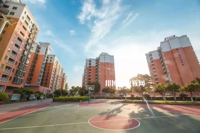 東莞南博職業(yè)技術(shù)學(xué)校2022年學(xué)費(fèi)、收費(fèi)多少