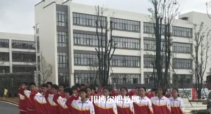 貴陽(yáng)英才學(xué)校2022年招生錄取分?jǐn)?shù)線(xiàn)