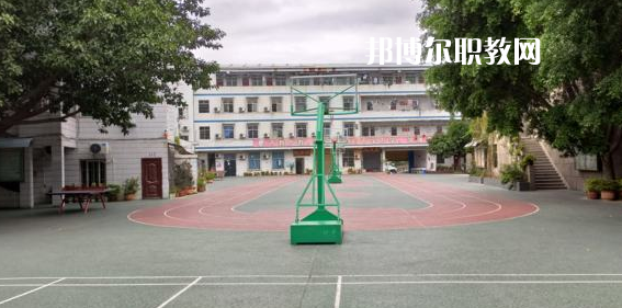 攀枝花商貿(mào)電子職業(yè)技術(shù)學(xué)校2022年學(xué)費(fèi)、收費(fèi)多少